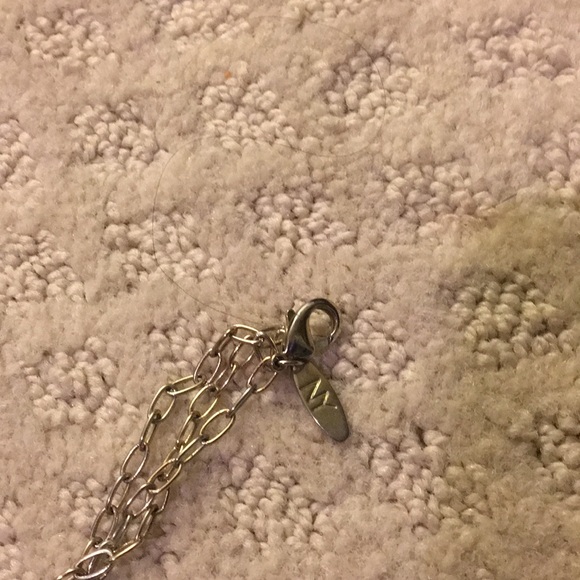 Gold Tone Shimmery Necklace - Picture 3 of 4